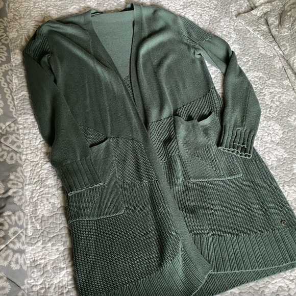 Lululemon Athletica Green Open-Front Cardigan - Picture 6 of 11